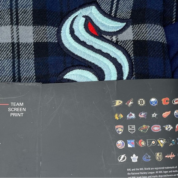 NHL Krakken Men’s Pajama Logo Set Small Athletic Wear Lounge Game Day Gear - Picture 4 of 5